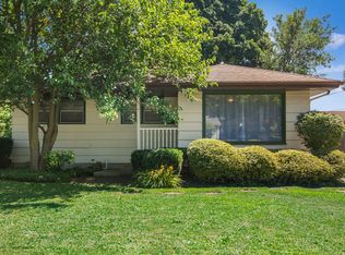 605 E Maple Ave, Mundelein, IL 60060