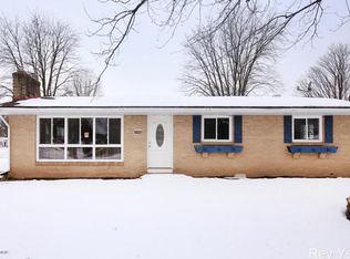 5795 Lawndale Ave, Hudsonville, MI 49426
