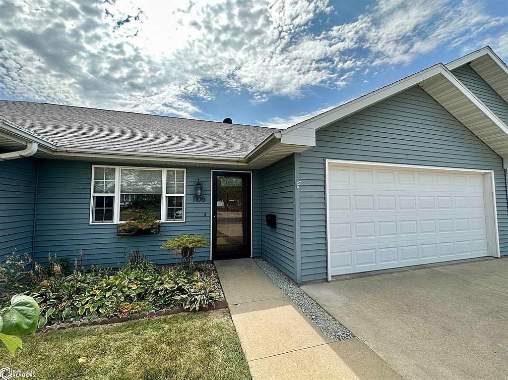 1106 4th Ave, Grinnell, IA 50112 MLS 6311160 Zillow