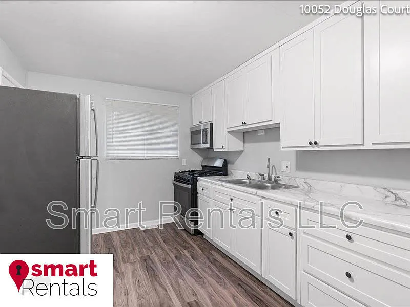 2 bed, 1.0 bath, $999 — Photo 4