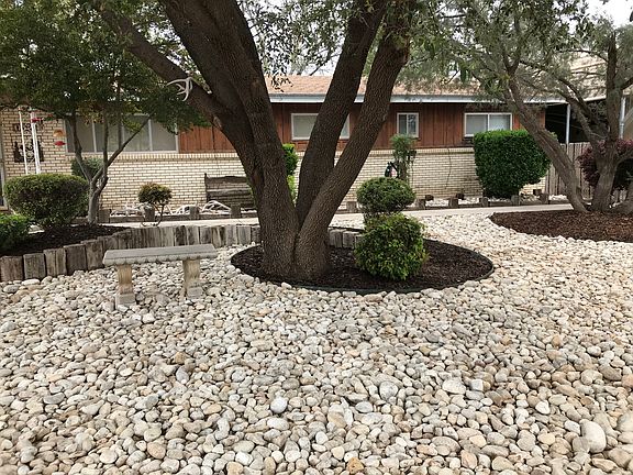 3rd image of 1209 Cedar Dr