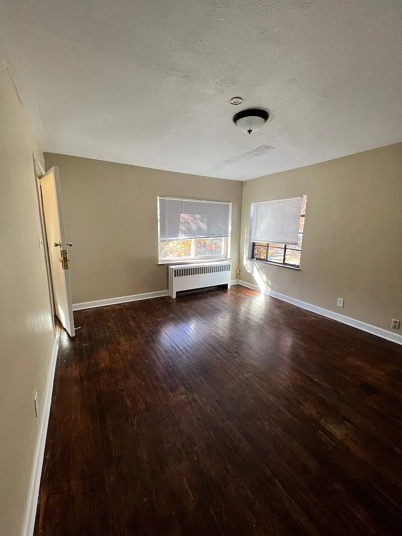 5018 Lillian Ave — Photo 4