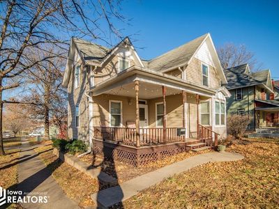 313 College Ave, Oskaloosa, IA, 52577