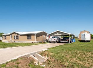 6816 Spring Branch Dr, Krum, TX 76249