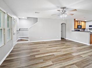15607 Sheldon Ridge Way, Houston, TX 77044