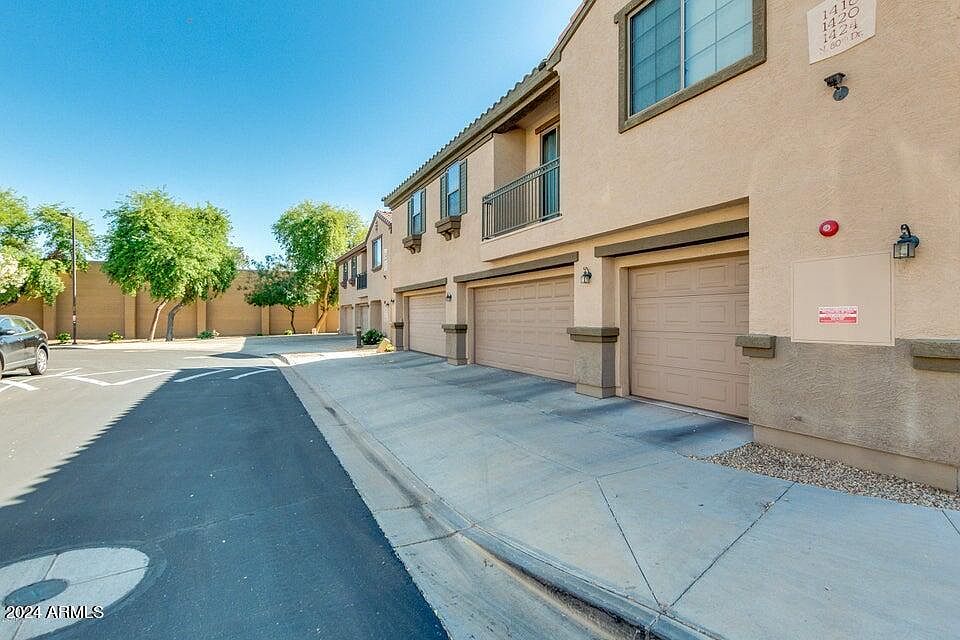 1st image of 1424 N 80TH Drive