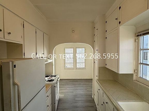 5th image of 125 Granada Ave