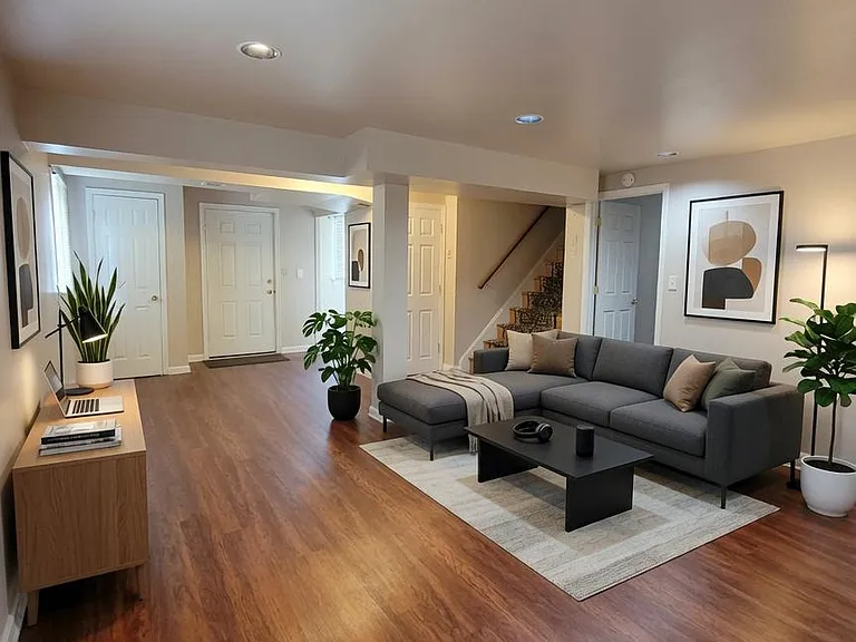 203 Linden Ave #B — Photo 1