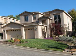 12428 Oak Leaf Ct, Auburn, CA 95603