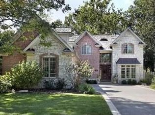 1022 Linden Leaf Dr, Glenview, IL