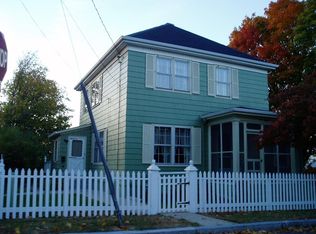 189 Carl St #2, Fall River, MA 02721