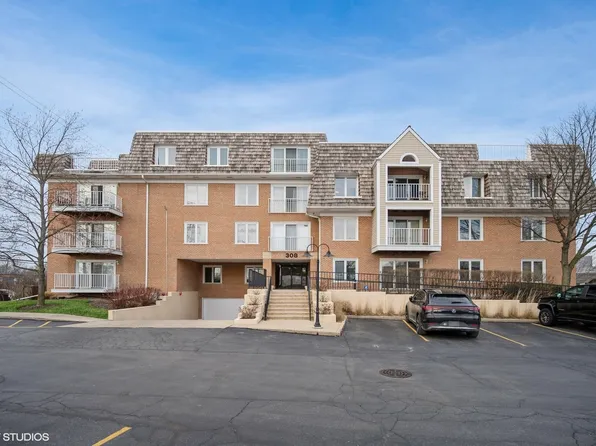 308 Happ Rd APT 307, Northfield, IL 60093