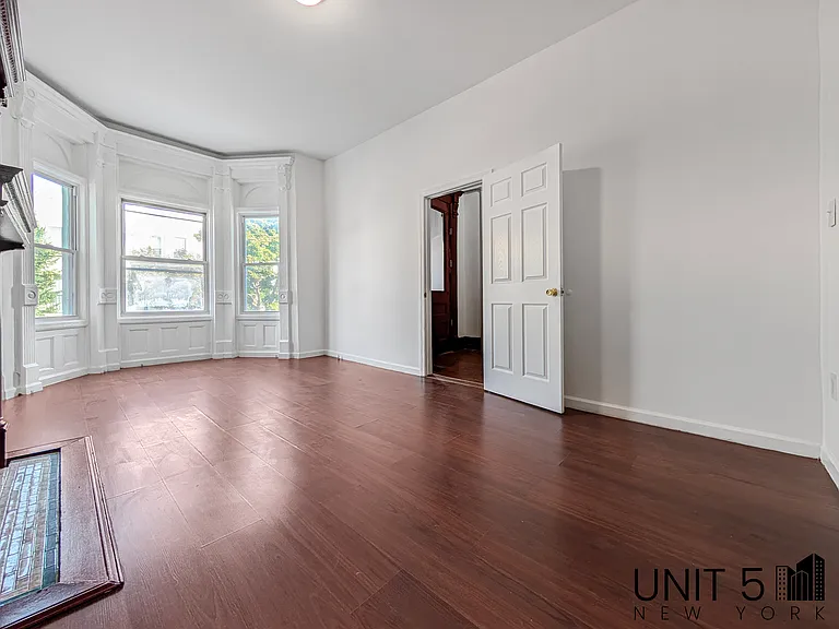 232 Covert St #2 — Photo 3