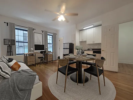 Rented by Compass | media 2