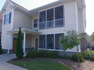 1940 Tara Ct APT 104, Greenville, NC 27858