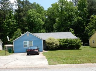 5778 Mistyview Dr, Rex, GA 30273
