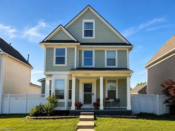 32239 E Cranston St, New Haven, MI 48048