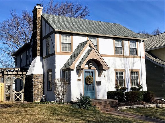 3rd image of 1750 Washington Ave