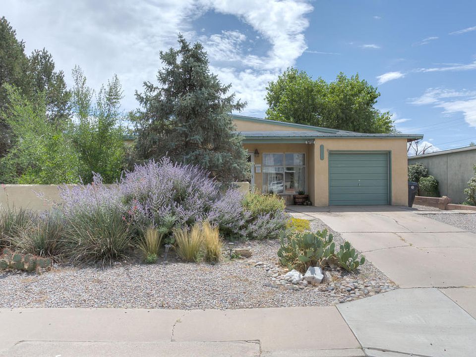 1st image of 3820 Palo Duro Ave NE