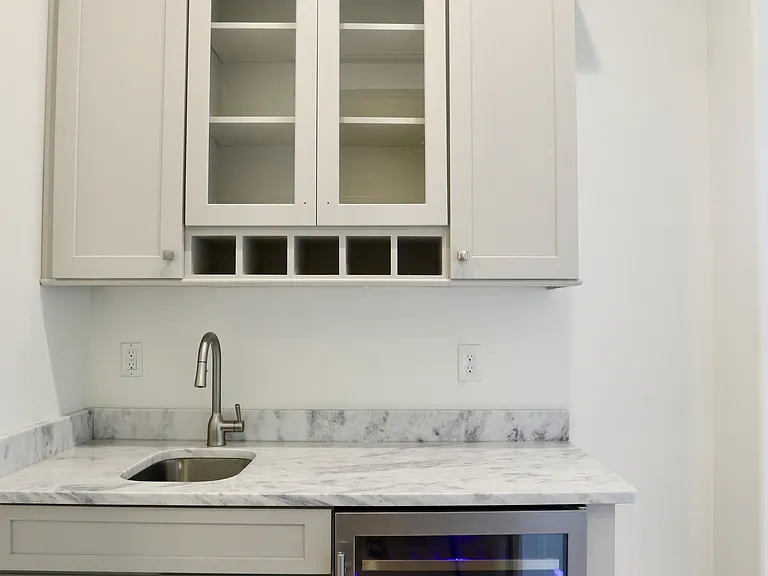 406 Shakespeare Ln #1 — Photo 16