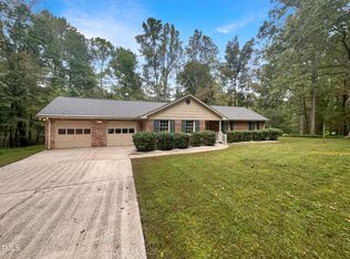 1708 Oak Forest Dr, Hillsborough, NC 27278