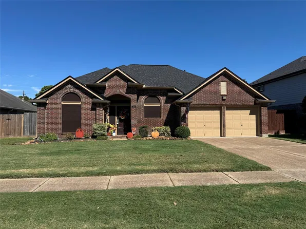 905 Wisdom Dr, Deer Park, TX 77536