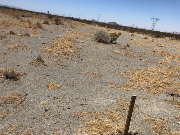 Pine Tree Rd, Pinon Hills, CA 92372