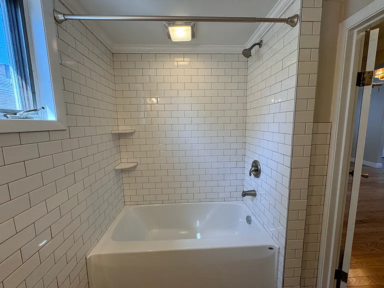 313 Chestnut St — Photo 17