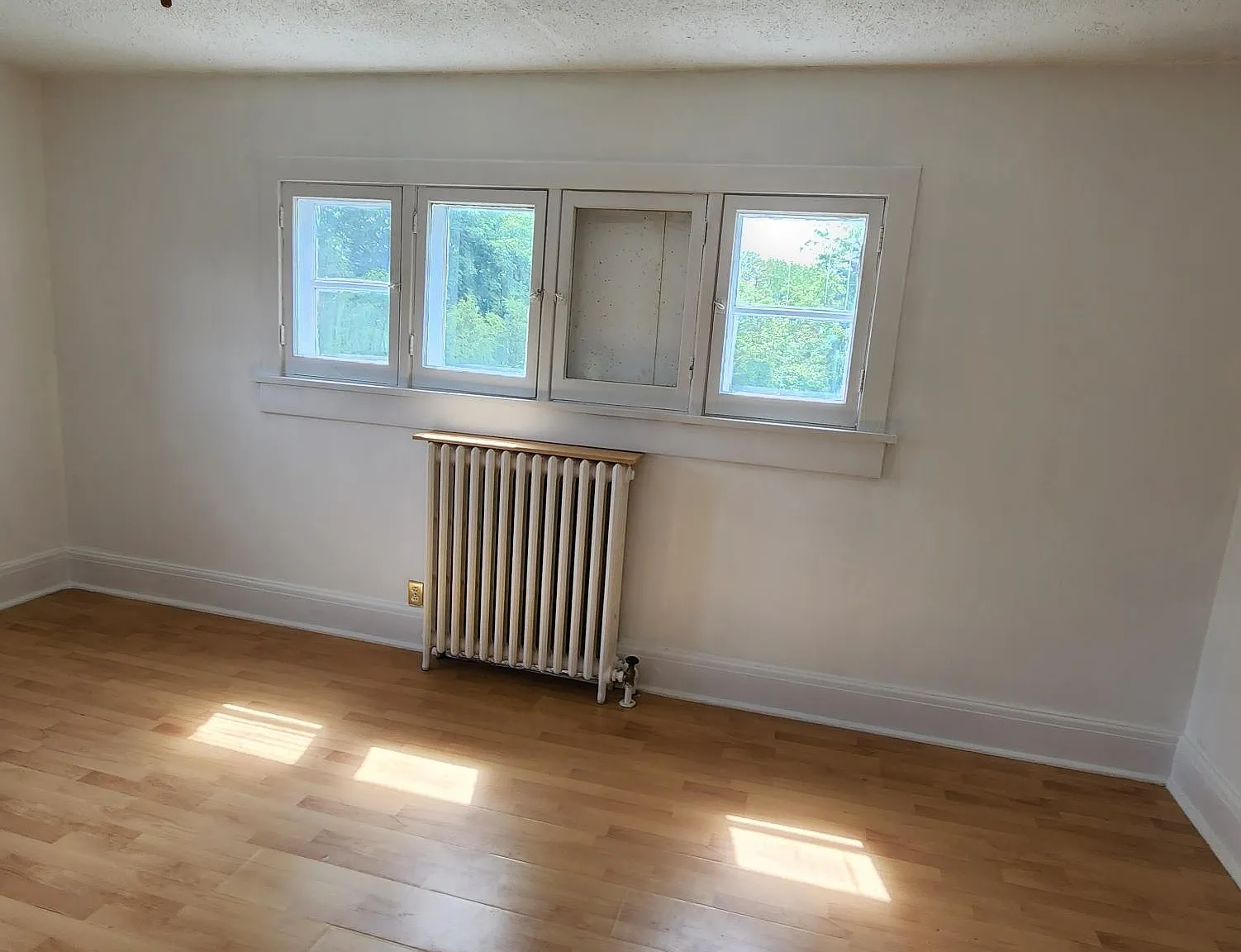 1 bed, 550 sqft, $1,950 — Photo 3
