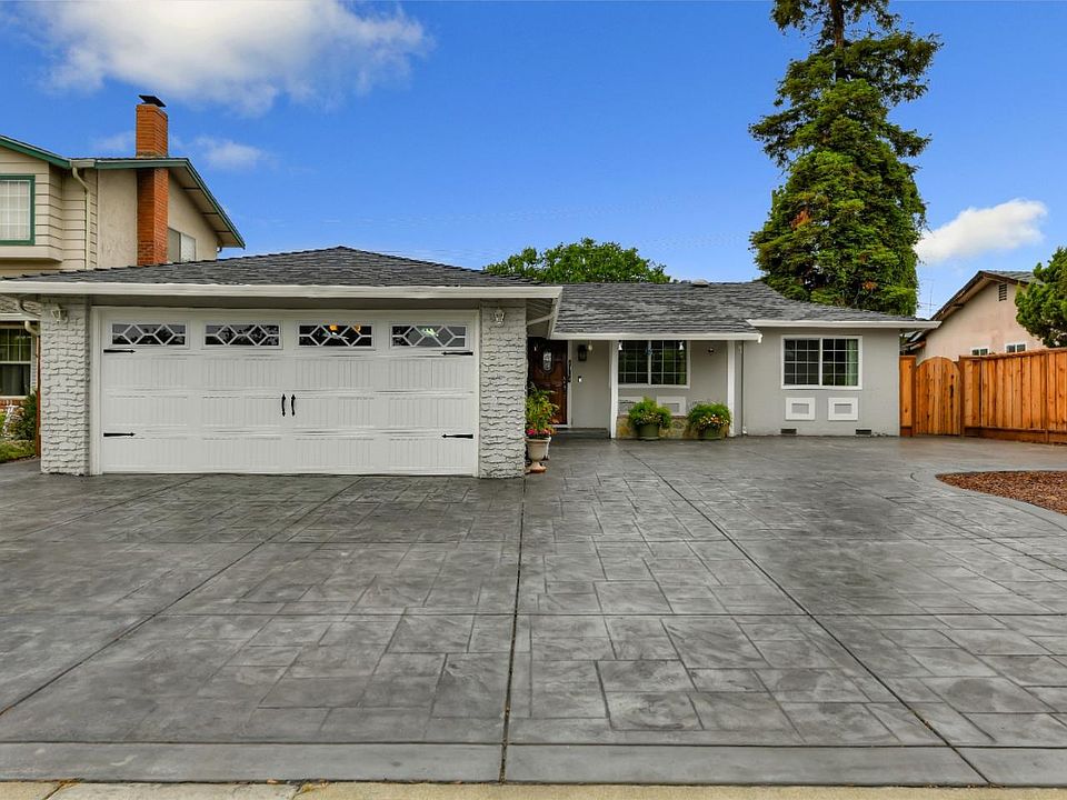 1st image of 1914 Crinan Dr