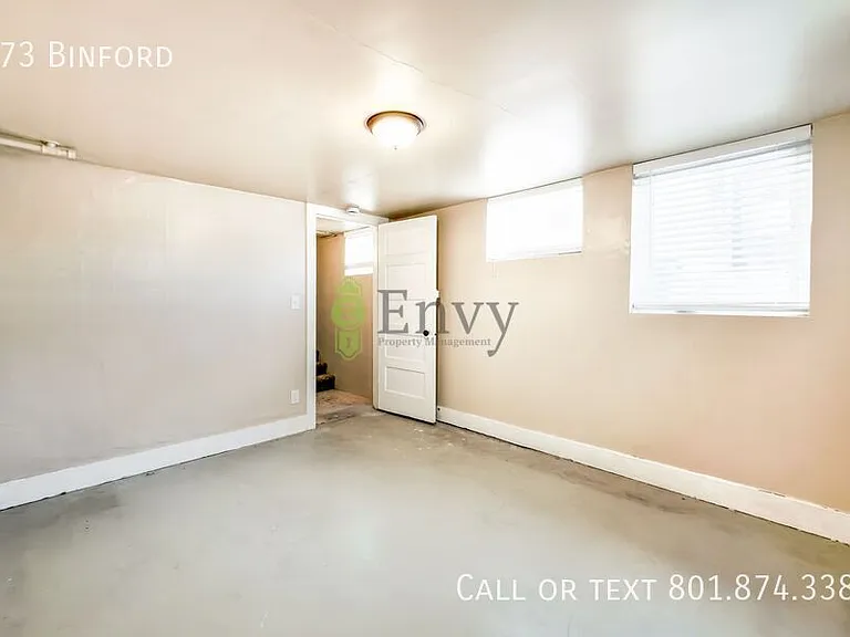 873 Binford St — Photo 12