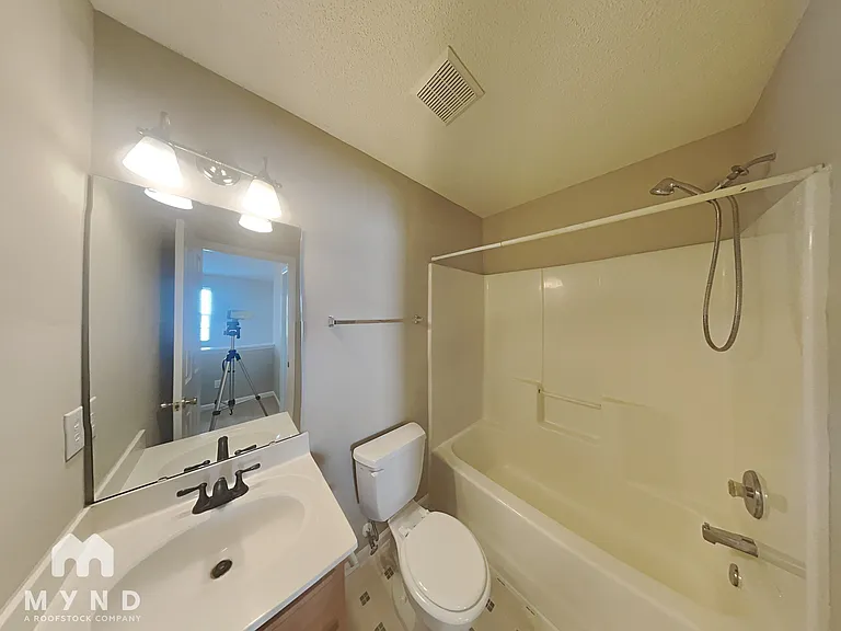 11021 Peacock Moss St — Photo 16
