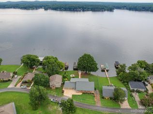 49458 Woodland Dr, Norwood, NC 28128