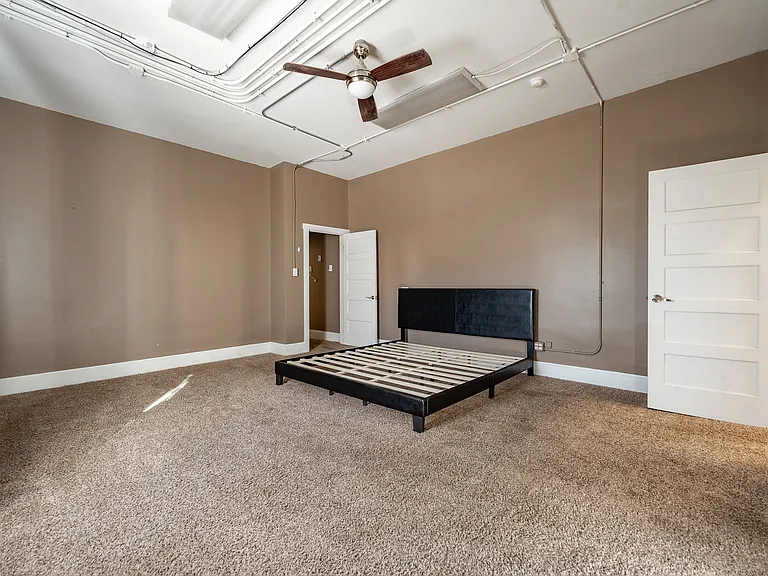 12 E Washington St #201 — Photo 44