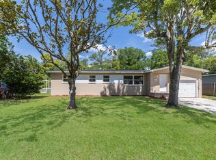 6527 Lou Dr N, Jacksonville, FL 32216