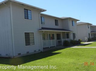 1581 N Bush St APT E, Ukiah, CA 95482