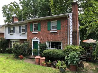 1604 Amherst St #B, Charlottesville, VA 22903