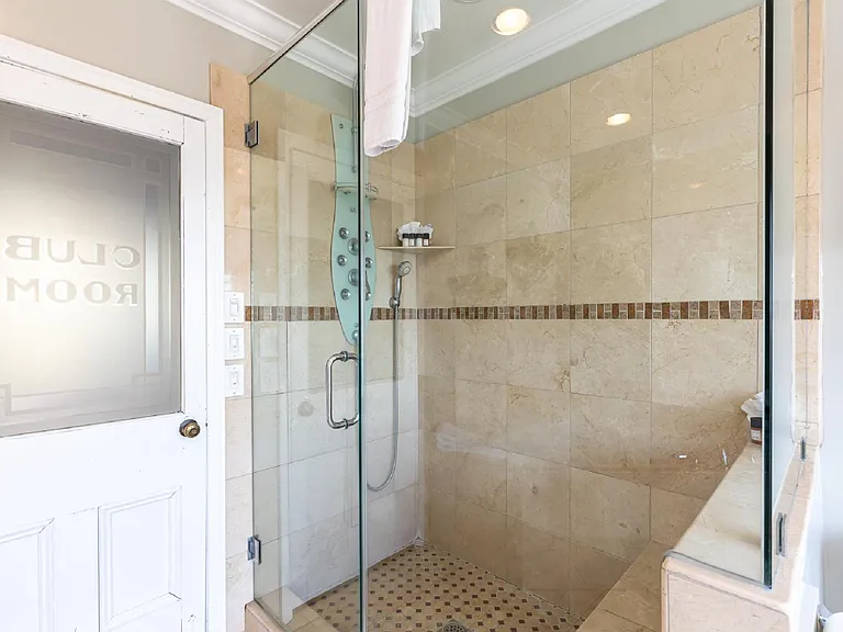 8545 Franklin Ave — Photo 21