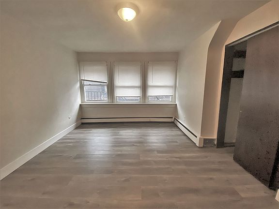 4th image of 362 Stratford Ave APT 6