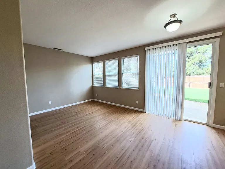5090 Napa Shore Dr — Photo 7