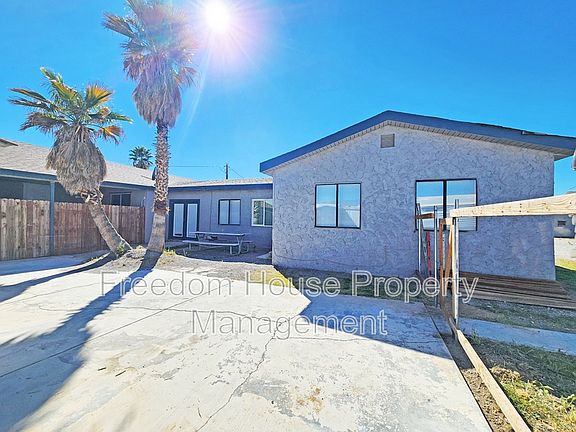 3rd image of 2220 W Bell Vista Ave #5