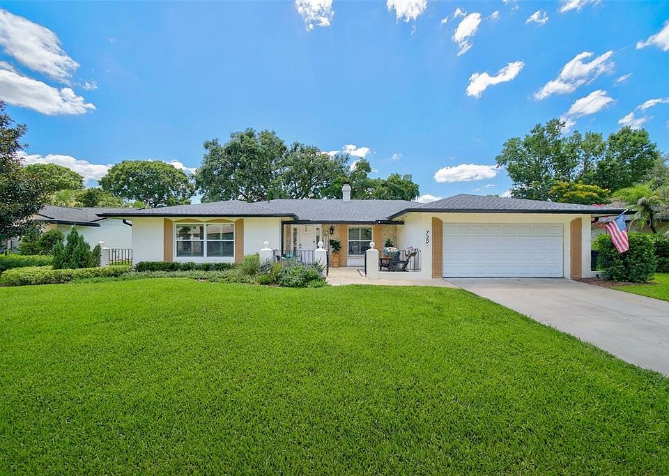 1st image of 729 Monmouth Way