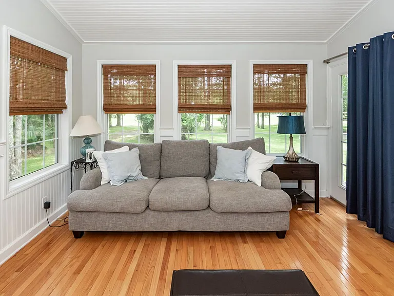 2105 Williams Veneer Ct — Photo 33