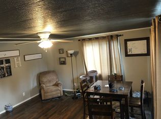 103 E 9th St, Gordon, NE 69343