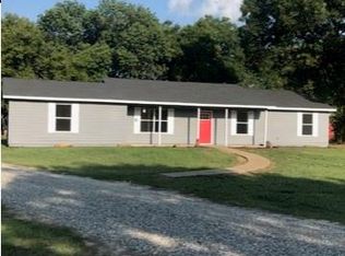 1078 E Line Rd, Bells, TX 75414