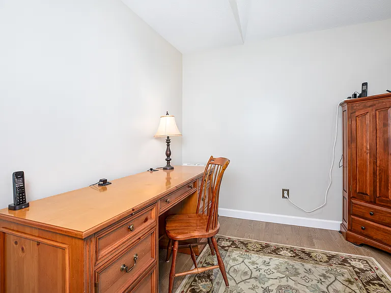 602 Sycamore Rd — Photo 15