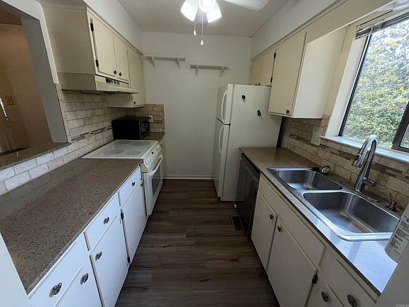 5th image of 505 Green Mountain Cir APT 39