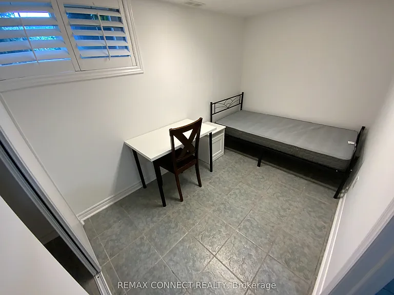 2 Kellyvale Rd #RMC — Photo 10