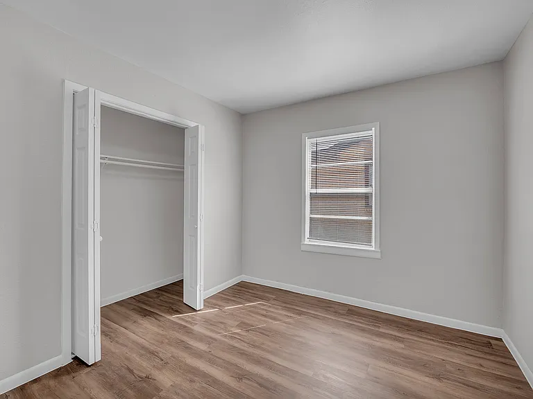 201 W Avenue G #201 — Photo 10