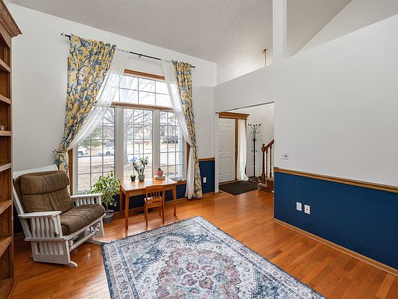 5th image of 2706 NW 10th Ct